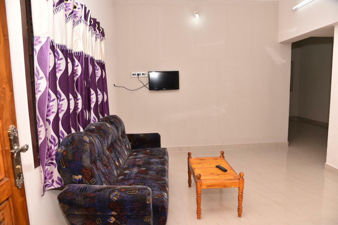 Thirumalai Home Stay - Group & Family Stay Room Vl Swami Malai Temple Kumbakonam Exterior photo